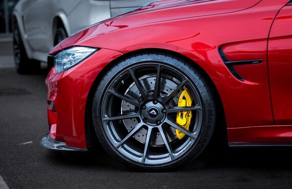 大阪でBMWのカスタムはレゴリスオートまで